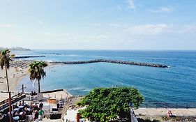 First Line Of The Ocean, 3 Bedrooms & Free Wifi